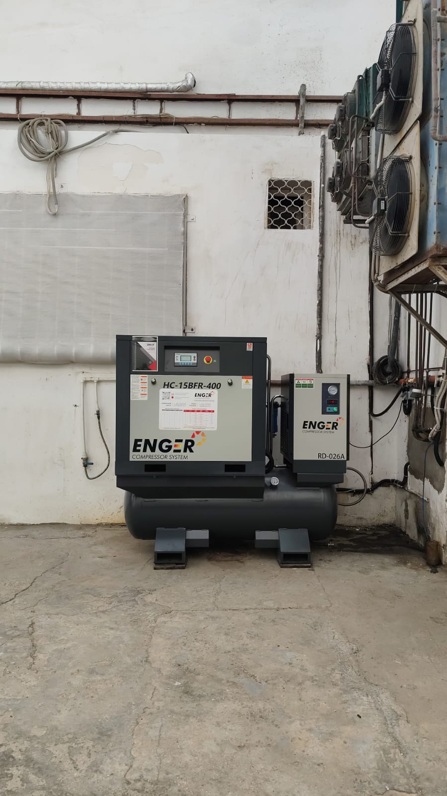 Винтовой компрессор Enger HC-15BFR-400 для ООО «Добрый Смак»