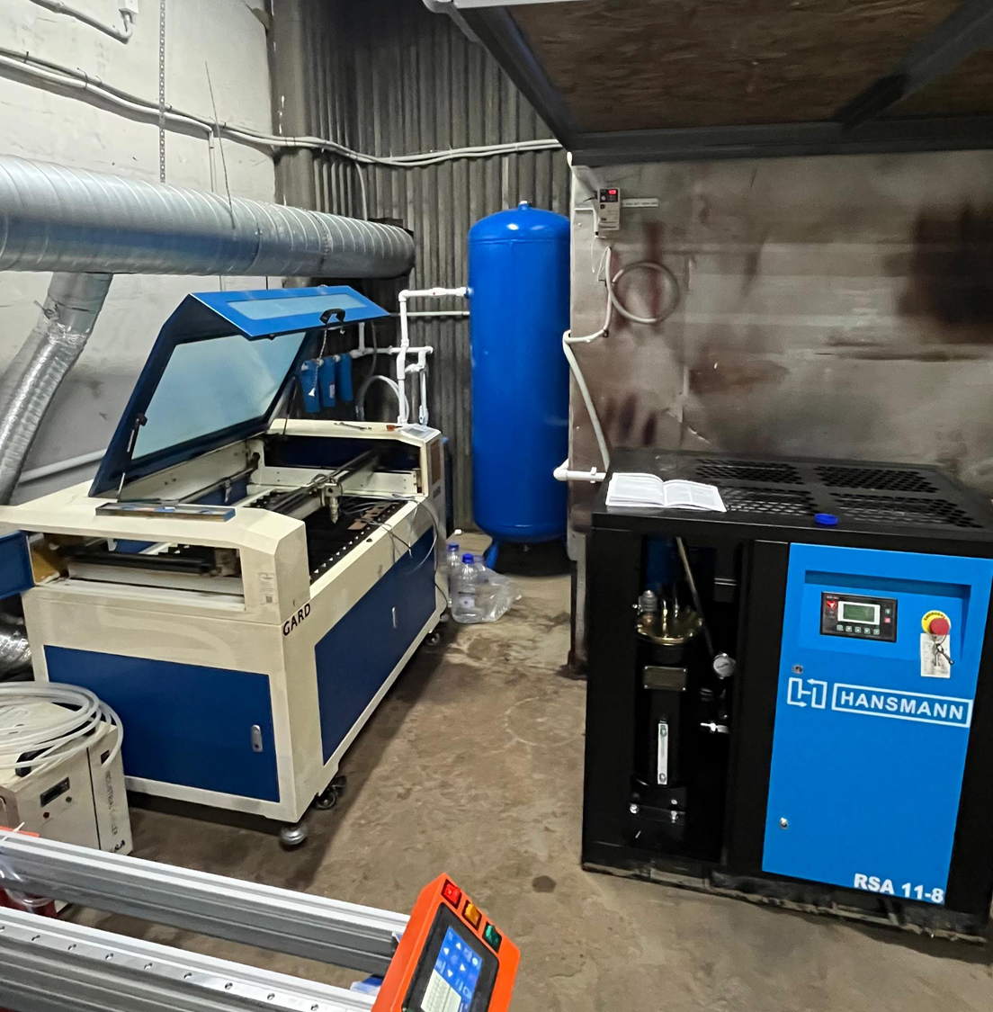 Винтовой компрессор Hansmann RSA 11 8 бар Винтовой компрессор Hansmann RSA 11 8 бар